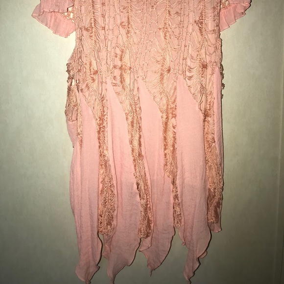 Pyramid Collection 1X Peach Cap Sleeve Blouse - Picture 2 of 4